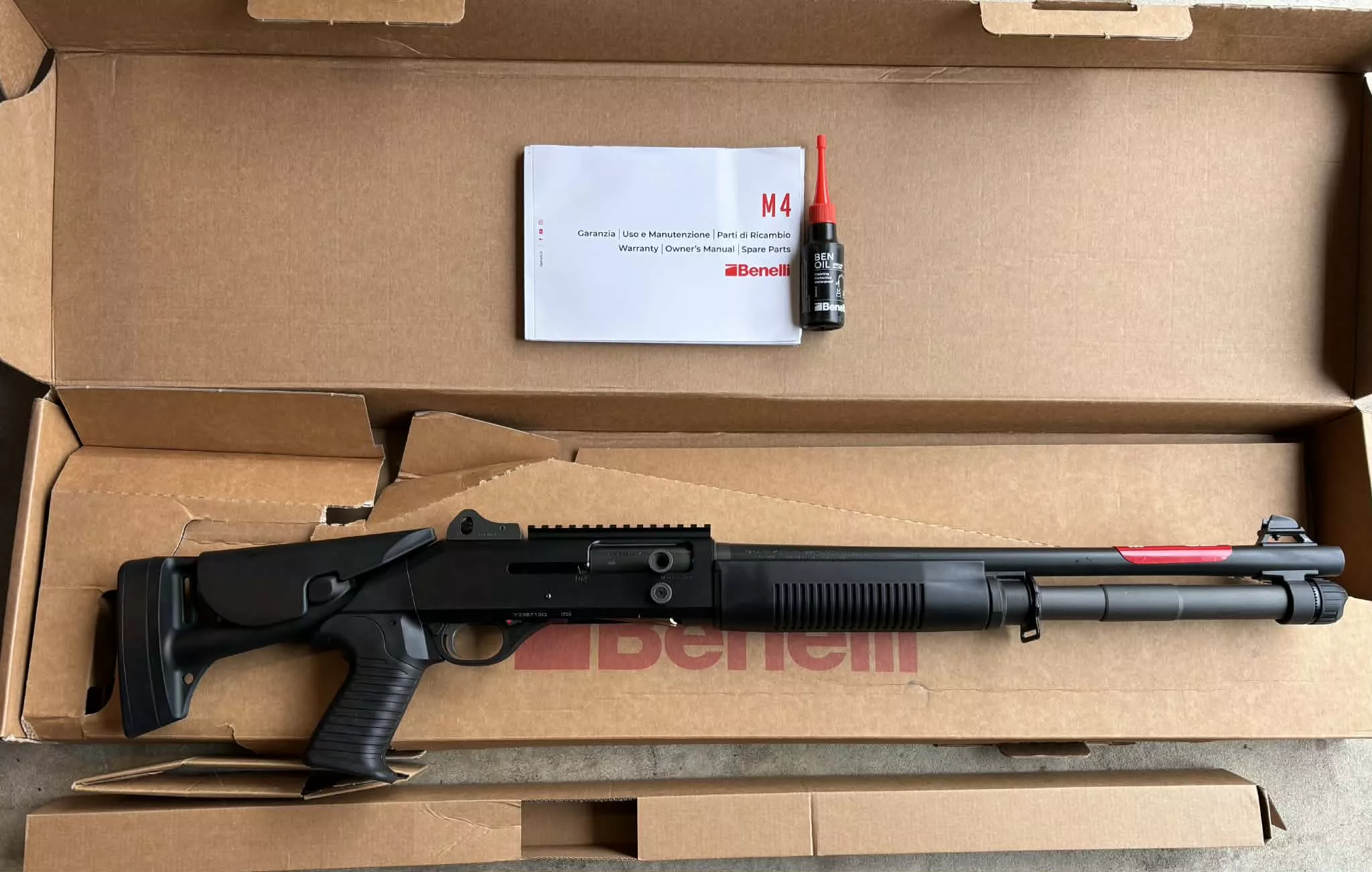 Benelli M4 18.5" 12Ga Shotgun 7+1 w/ Collapsible Stock & Night Sights. New in box!